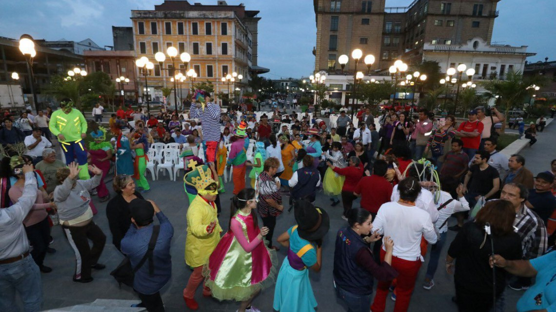 Inicia Carnaval de Tampico 2018 con la "Quema del Mal Humor" 
