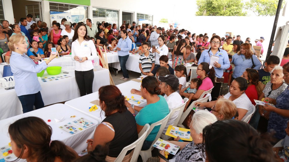 DIF Reynosa beneficia a 700 personas en fraccionamiento los almendros