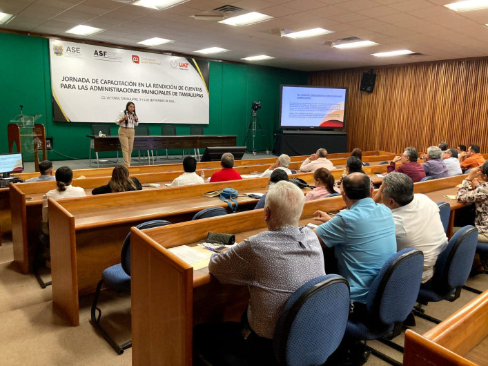 Cierran capacitación a nuevos servidores públicos municipales, en región centro