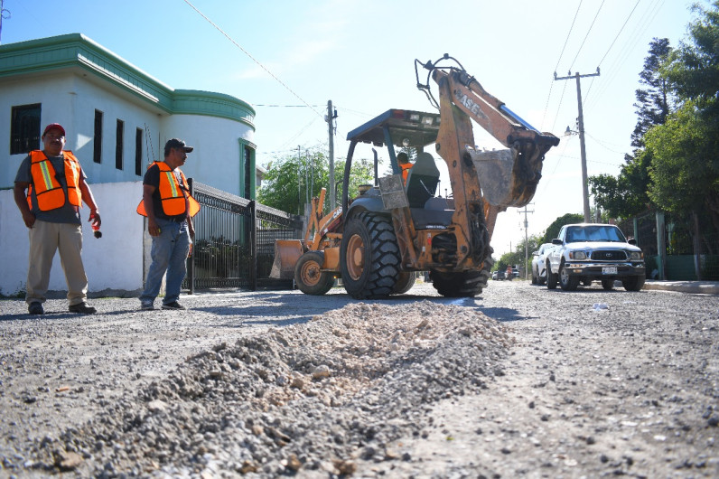 Inicia Ayuntamiento con obras de drenaje sanitario