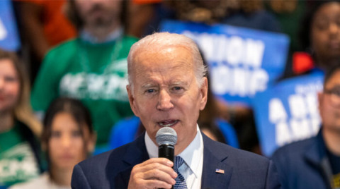 Biden le advierte a Putin que nunca va a reconocer la anexión de territorios ucranianos