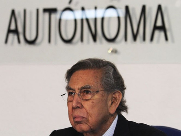 Llama Cárdenas a cancelar encuentro entre Peña y Trump