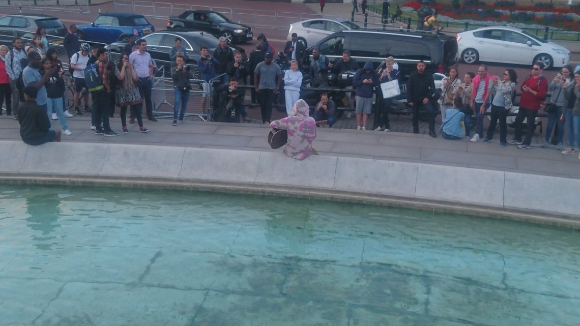 La serenata de Justin Bieber a Hailey Baldwin