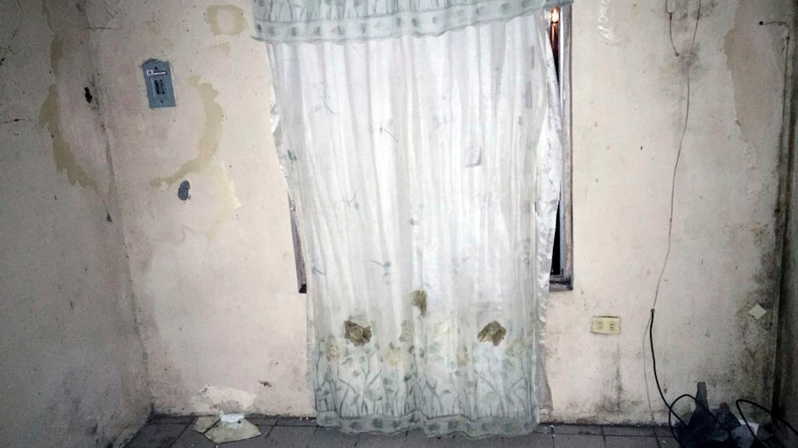 Localizan casas de seguridad con migrantes