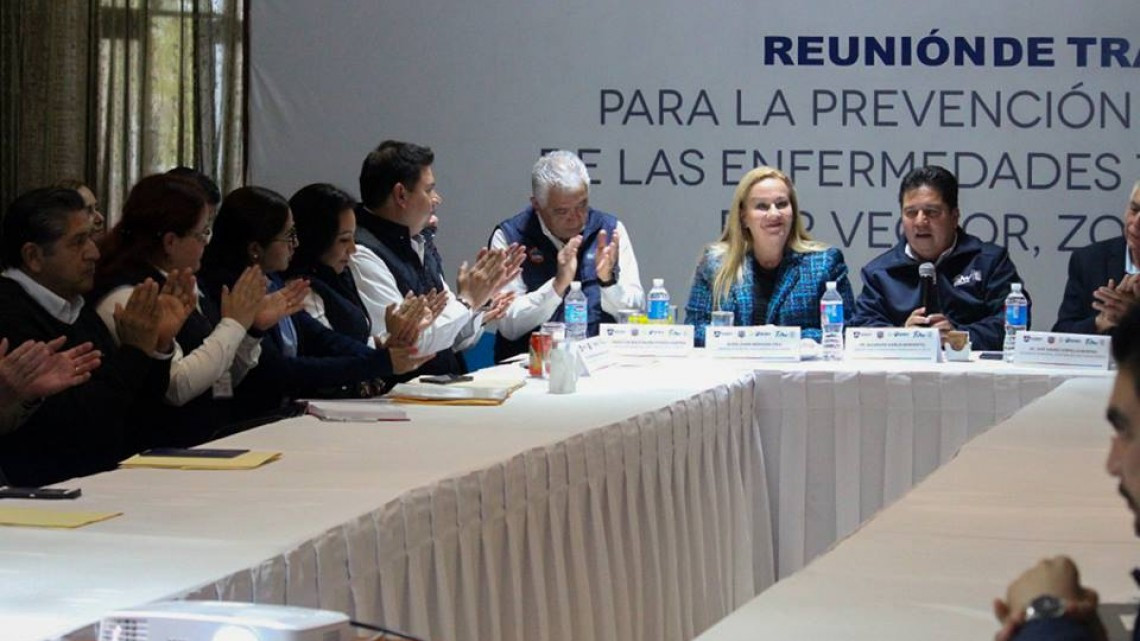Participa alcaldesa en reunión con autoridades de salud
