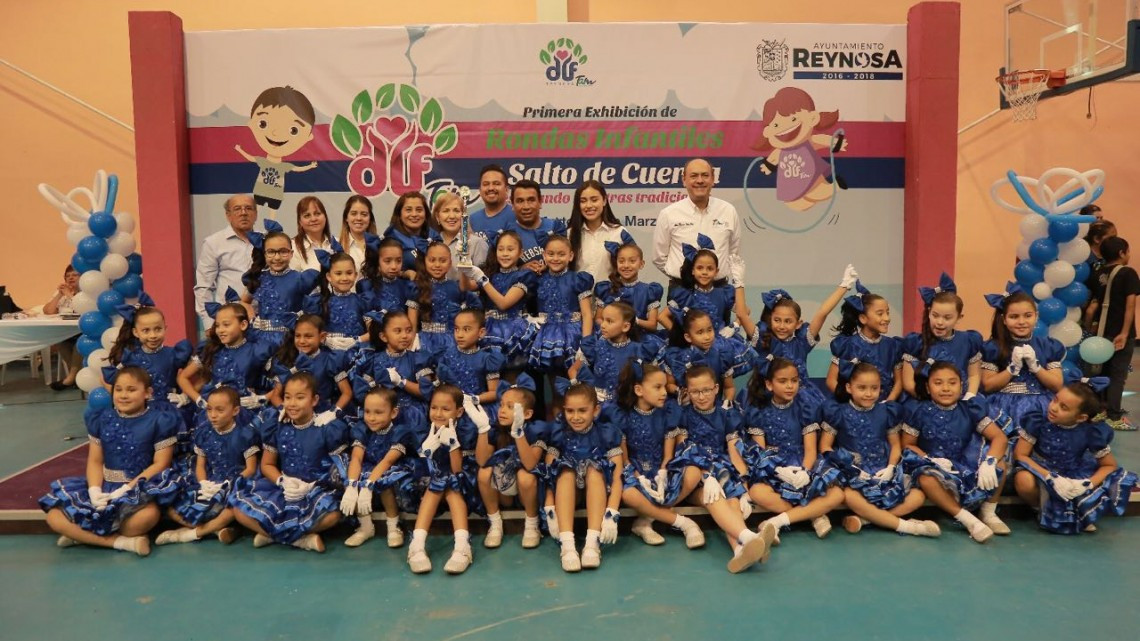 Realiza DIF primera exhibición de rondas infantiles 