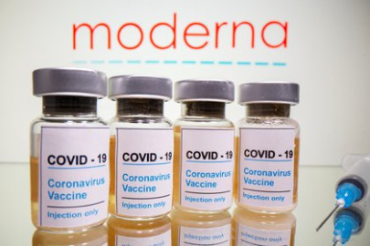 FDA autoriza el uso de emergencia de la vacuna de Moderna contra Covid-19 en EU