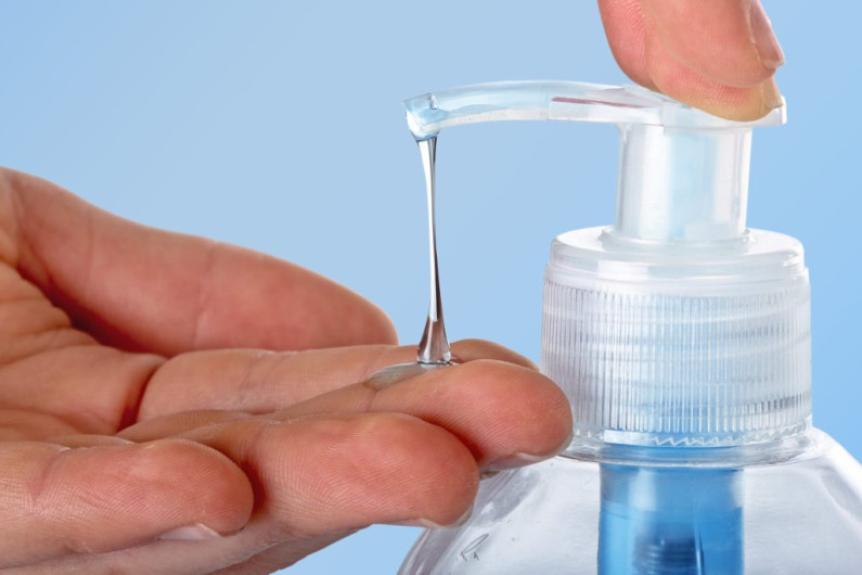 Añade FDA 5 desinfectantes a la lista de productos con metanol
