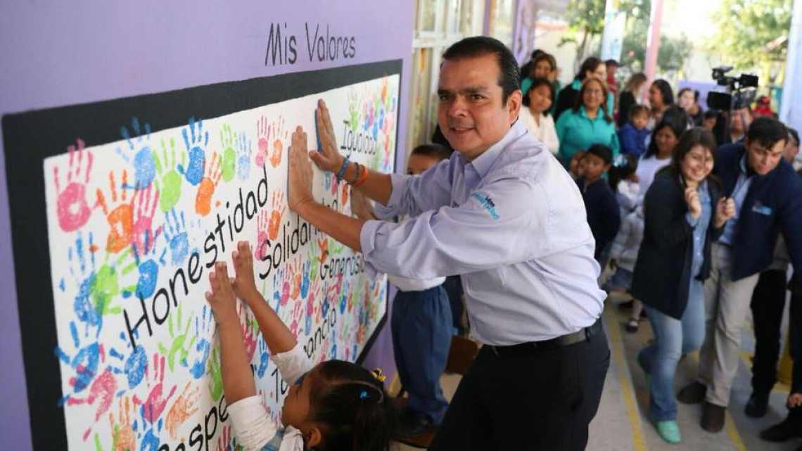 'Mi Escuela Digna y Moderna' beneficia a Jardín de Niños 