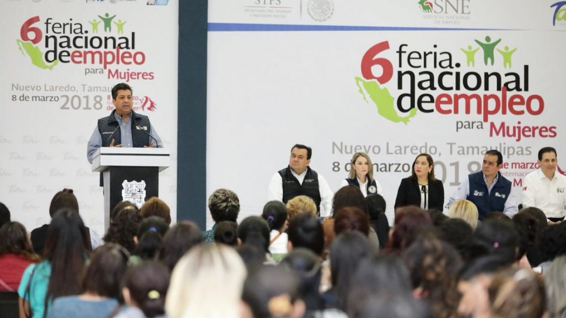 Inauguran Gobernador y Alcalde "feria nacional del empleo para mujeres"