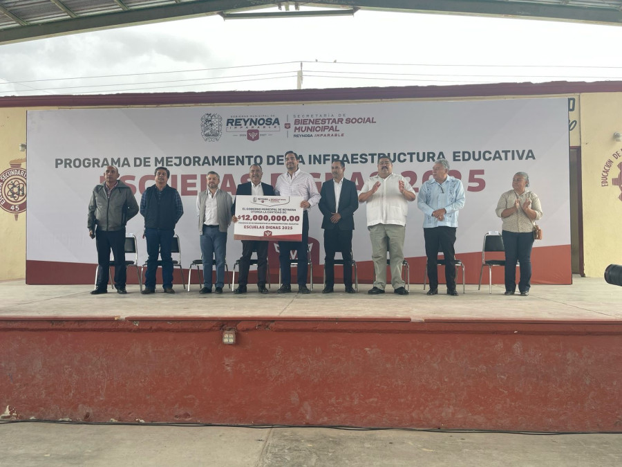 Apoya municipio a 200 escuelas con personal de limpieza