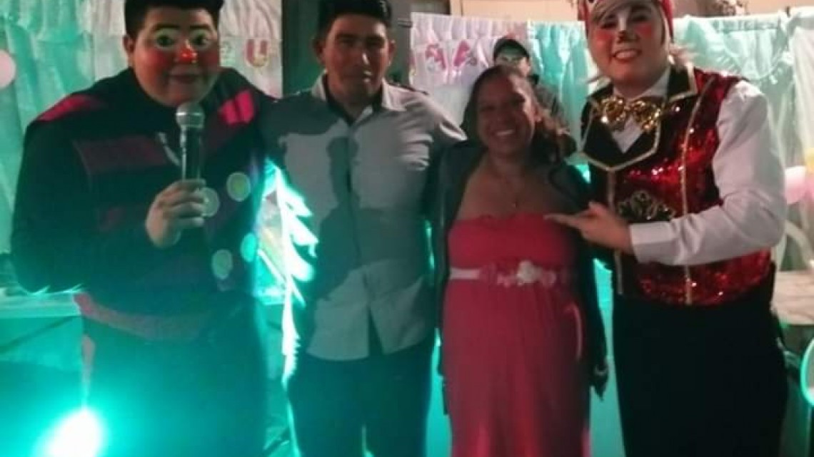 Mujer realiza su baby shower, nadie asiste y se hace viral