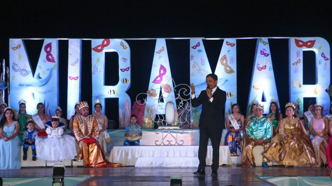 Coronan a los Reyes del Carnaval Playa Miramar 2018