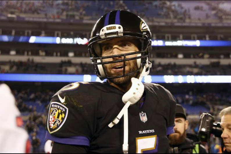 Cuervos vence 23-16 a Texanos en el cierre de la Semana 12