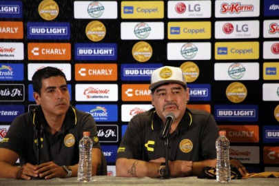 Maradona amenaza con marcharse de Dorados 
