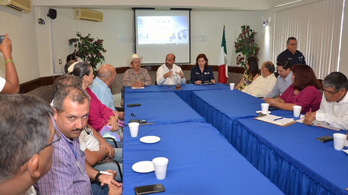 Dan a conocer programas de financiamiento a empresarios