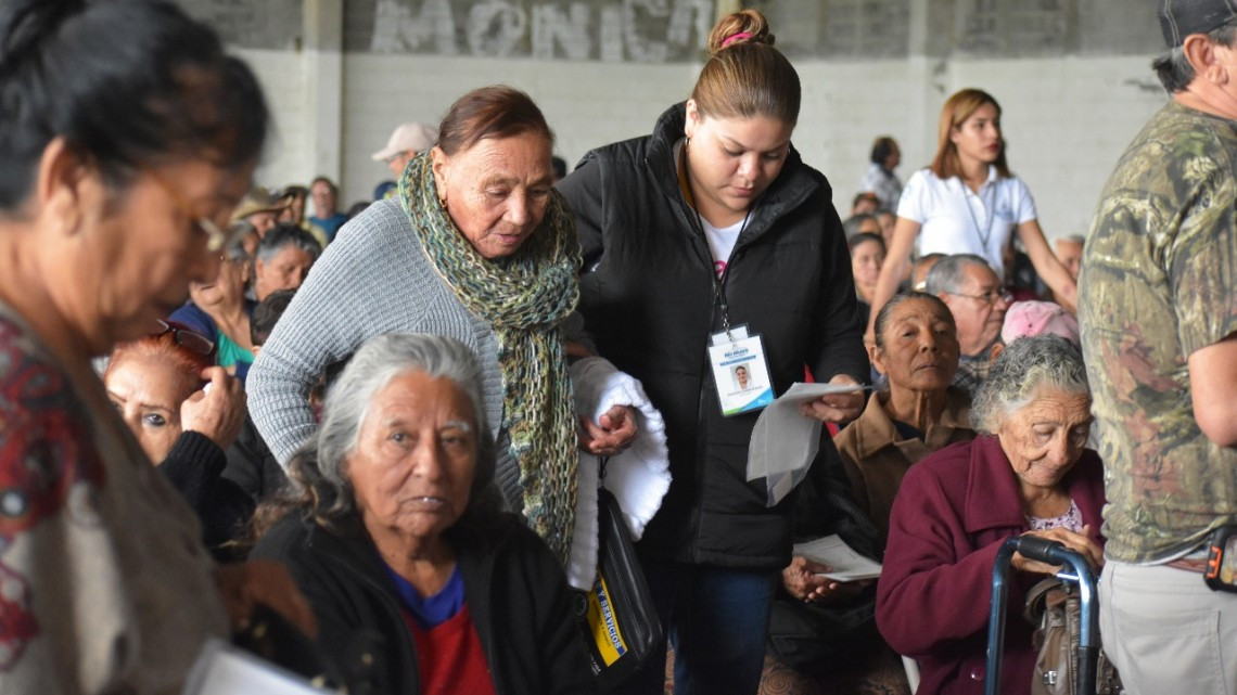 Facilita Ayuntamiento entrega de apoyos a la población vulnerable 