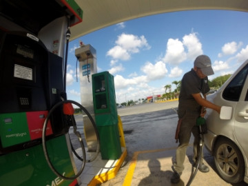 Este martes en promedio el litro de gasolina Magna costará 16.54 pesos
