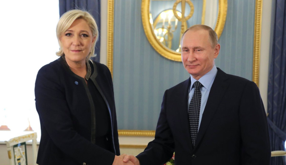 Recibe Putin a candidata Marine Le Pen en el Kremlim