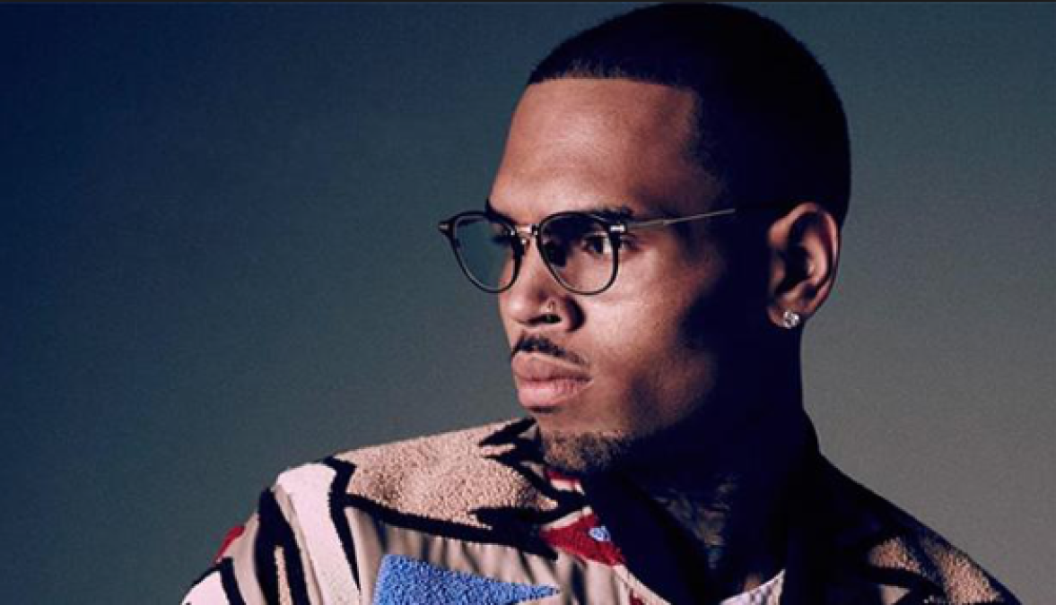 Chris Brown compra camioneta a prueba de balas