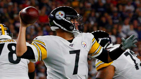 Roethlisberger es baja para los Steelers por el resto de la temporada