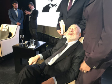 Advierte Premio Nobel que Donald Trump quiere que México se divida