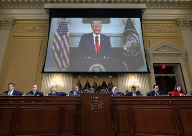 Comité que investiga el asalto al Capitolio citará a Trump 