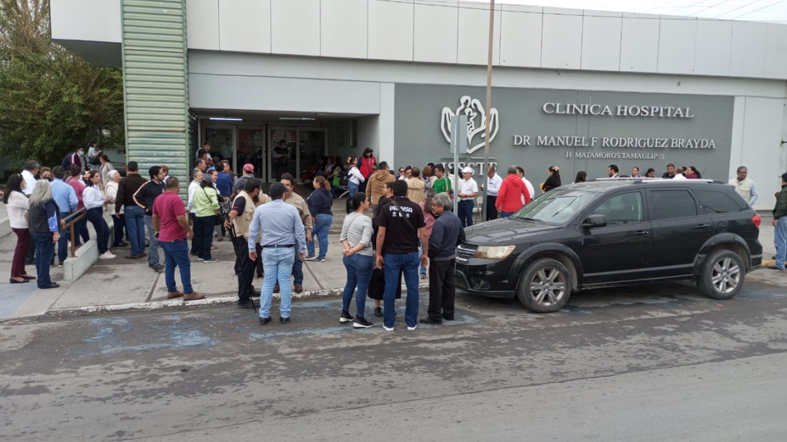 Protestan maestros en Matamoros por mal servicio del ISSTE