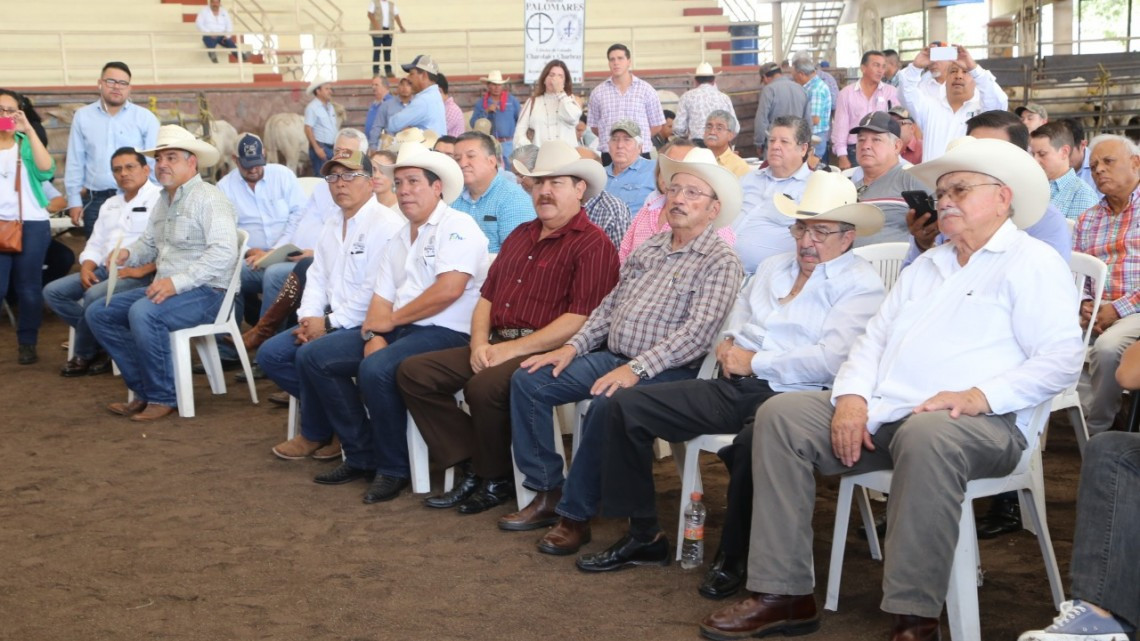 Asisten ganaderos a 'Programa de Mejoramiento Genético Tam 2017'
