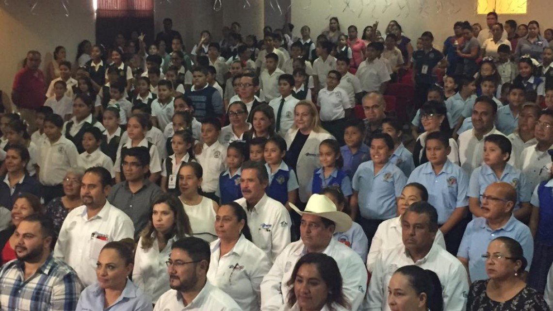 Con la “sala de lectura azul”, se busca promover este hábito en el estado