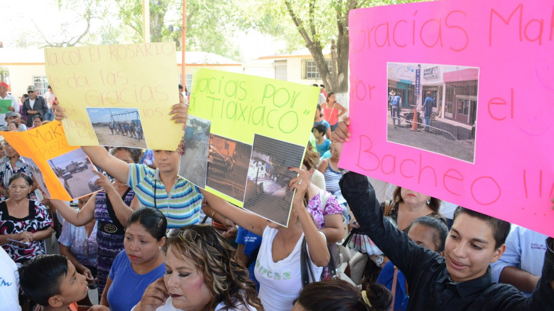 Escucha alcaldesa a habitantes de la Benito Juárez