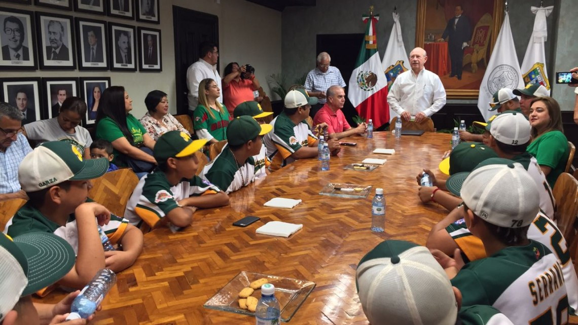 Reciben apoyo peloteritos de Matamoros