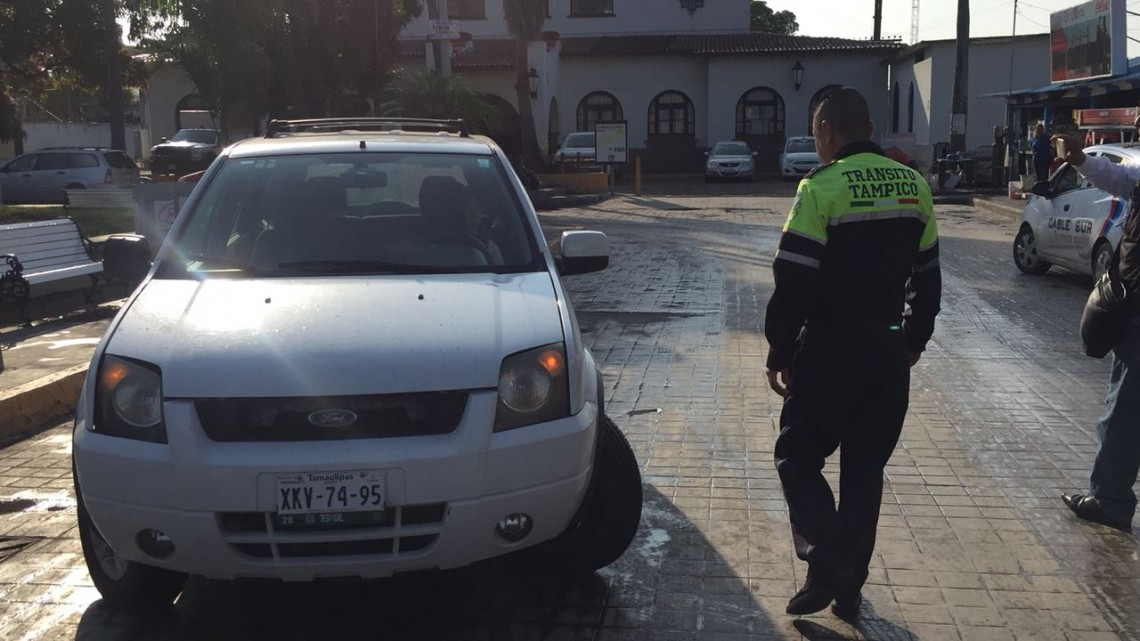 Multara Tránsito a quien maneje en contra ruta para ingresar a API Tampico