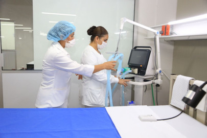 Dan de alta hospitalaria a paciente contagiada con la cepa británica de COVID-19 en Tampico