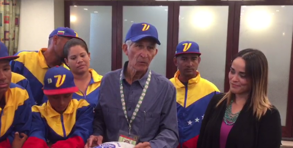 Reynosa da la mano a beisbolistas venezolanos