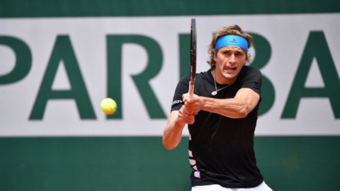 Alexander Zverev llega a "cuartos" y enfrentará a Novak Djokovic