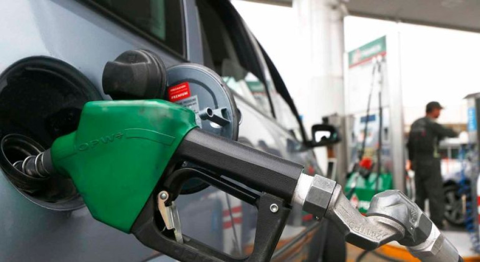 Precio de Diésel y magna bajará 