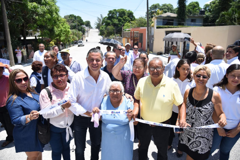 Continúa Chucho Nader con obras de Pavimentación zona norte