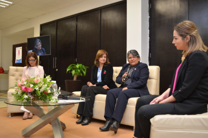 Reconocen la participación activa de la mujer en el ámbito de la salud