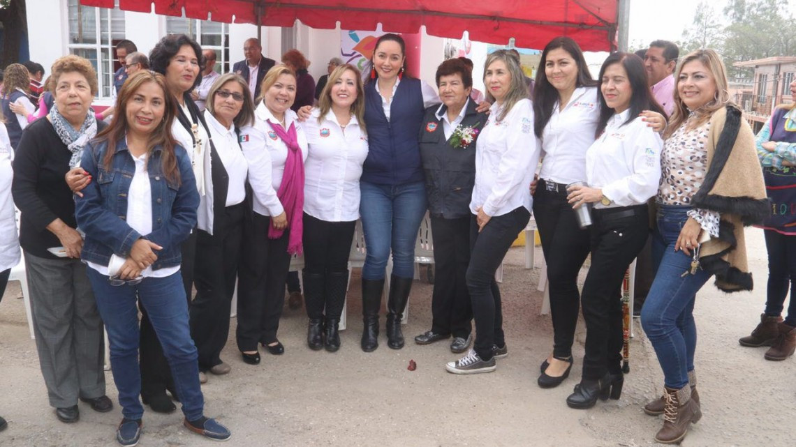 Ponen en funcionamiento módulo de trabajo del Instituto de la Mujer