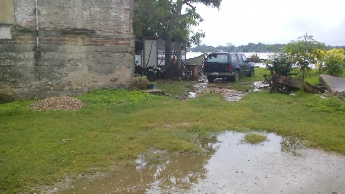 se desborda el río Pánuco e inunda colonias de Tampico