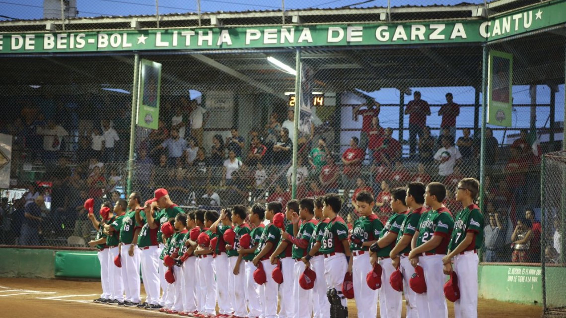 México derrota a Brasil por Nocaut y amarra su pase a la siguiente ronda