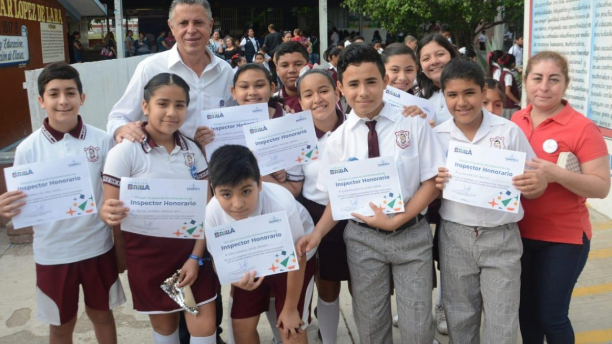 Suma Chucho Nader a más escuelas al programa de limpieza "Tampico Brilla"
