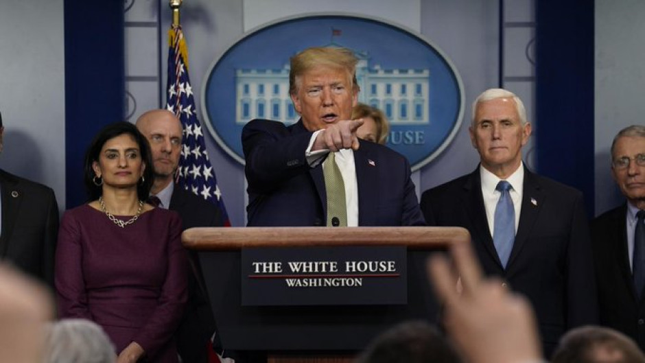 Trump anuncia aplazamiento de pago de impuestos para contarrestar impacto ecónomico por covid-19