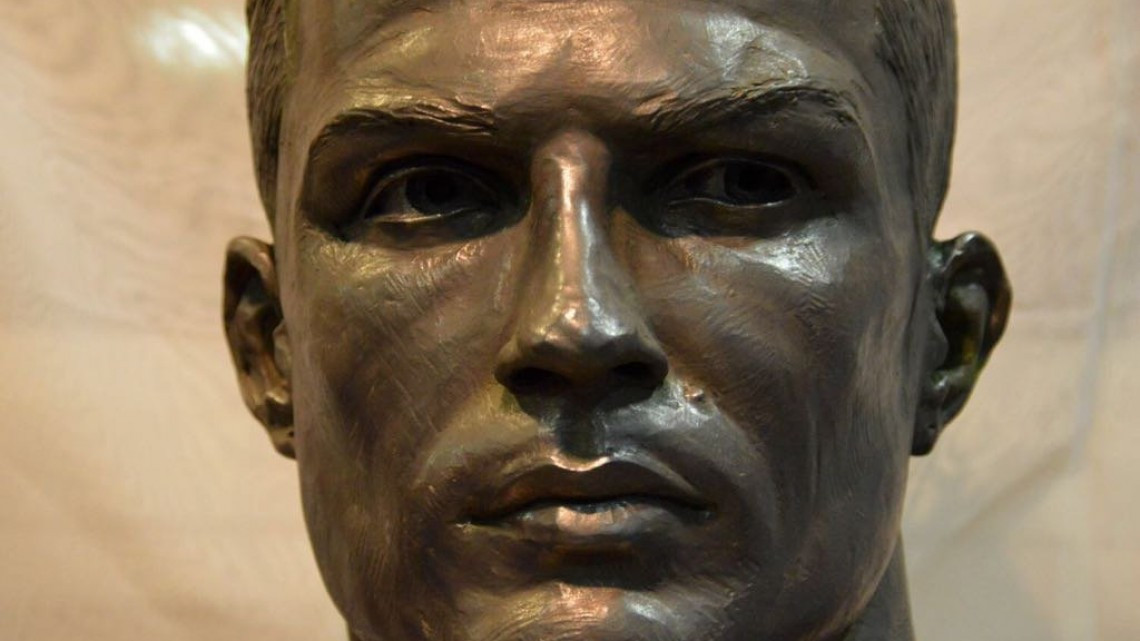 Este es el nuevo busto de CR7