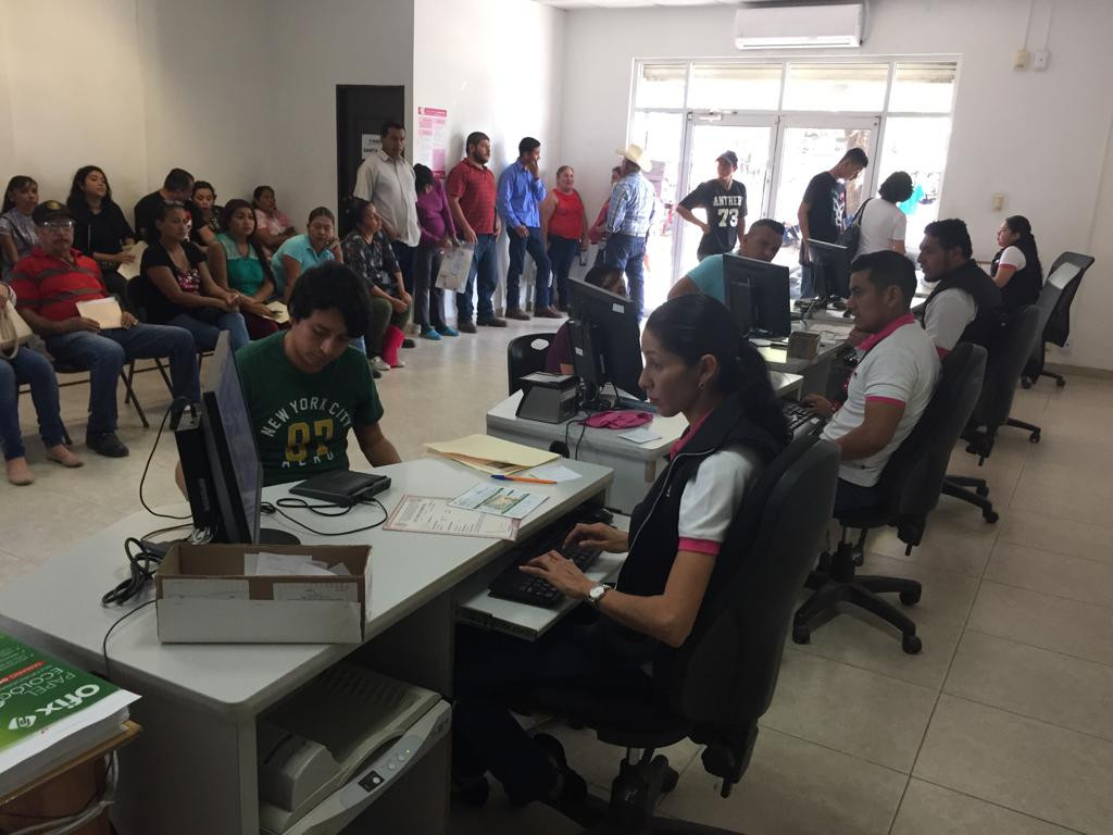 Se incrementan la solicitud de trámites con la credencial de elector en el INE