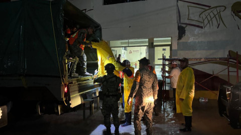 Barry cierra carreteras e incomunica a comuniades en Tamaulipas