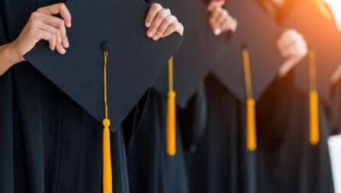 Este jueves se decidirá si se cancela plan estudiantil en EEUU