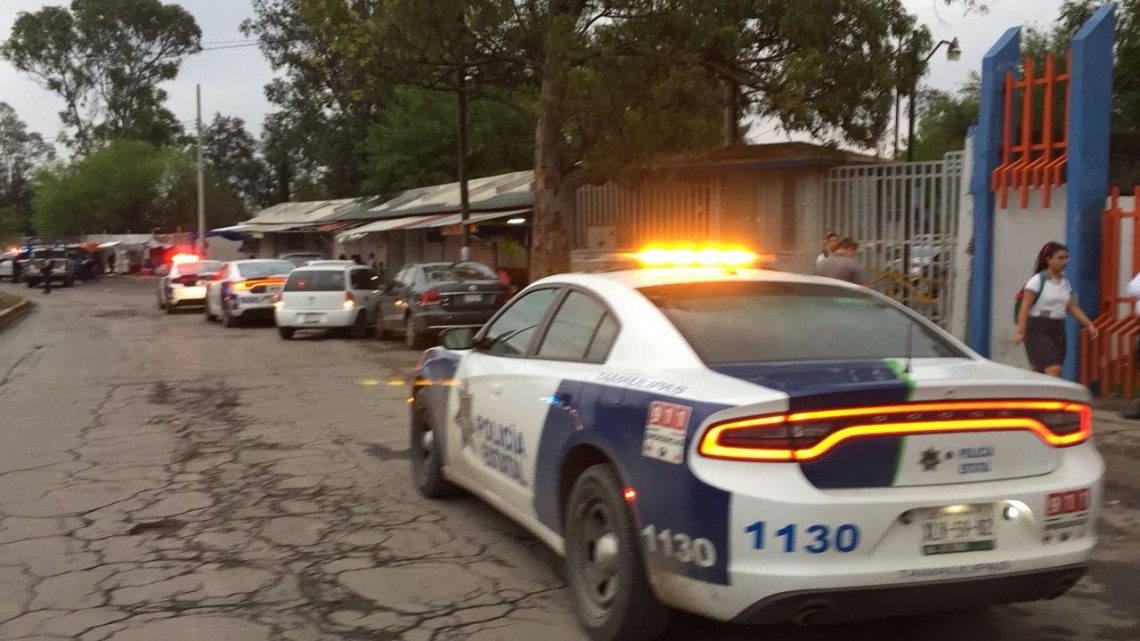 Balean a 5 estudiantes dentro de Prepa en Victoria