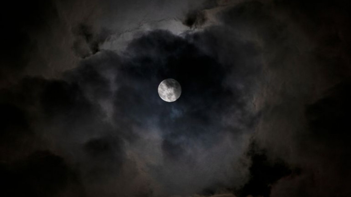 Así se vivió la "super luna" de mayo 